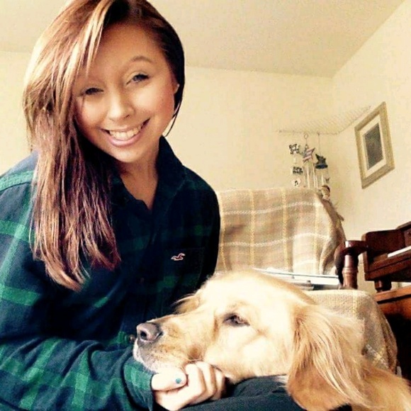 Meet your Posher, Sarah - Picture 1 of 1